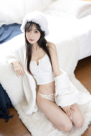 三飞母姐妹花女儿的小说